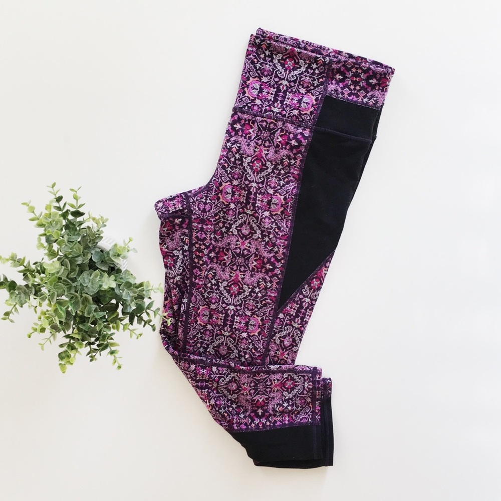 Athleta High Rise Tapestry Charuranga Capri